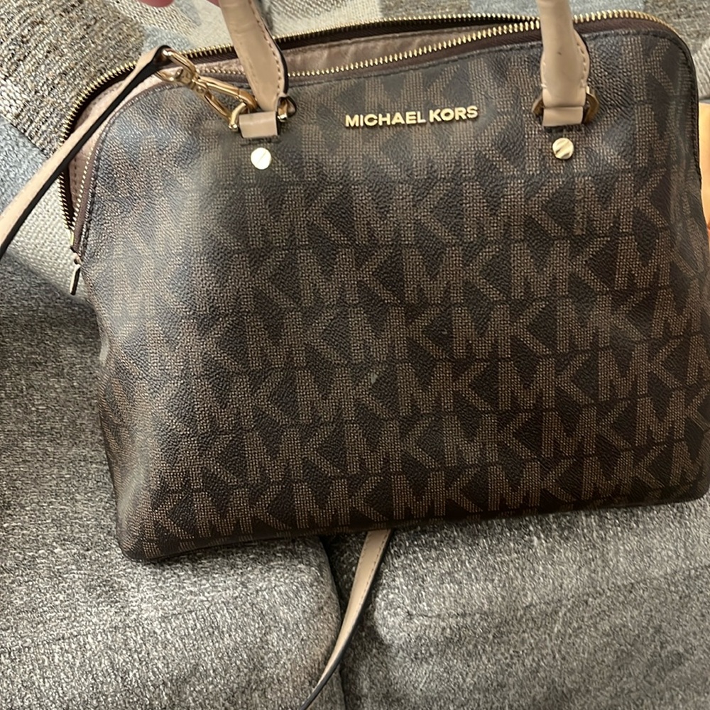 Michael kors bag